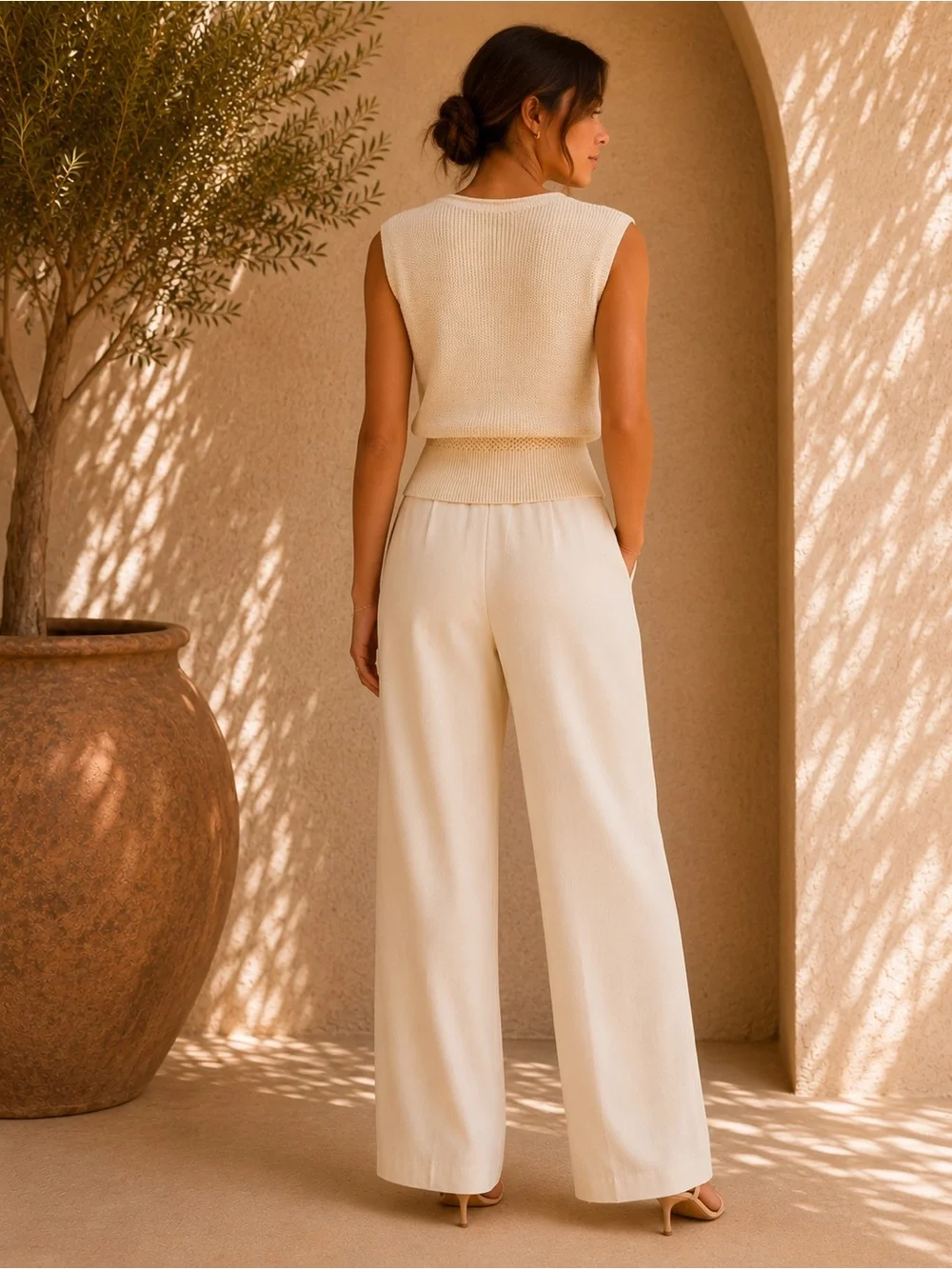 Commense Khaki Bloused Waist Sleeveless Knit Top XS | Quiet Luxury Knit Tank - Picture 2 of 7
